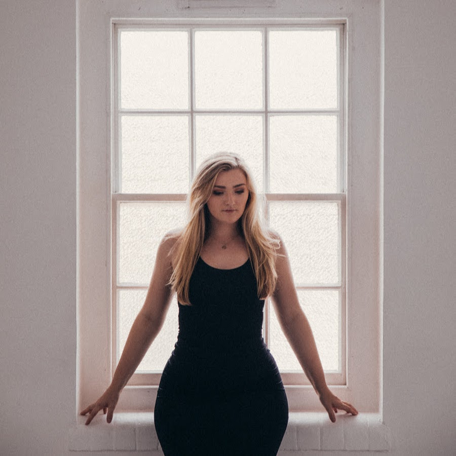 Glenna Jane